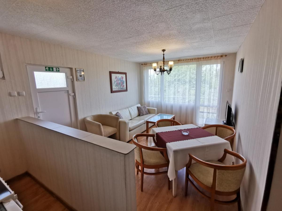 Villa Aqua Pravets Esterno foto